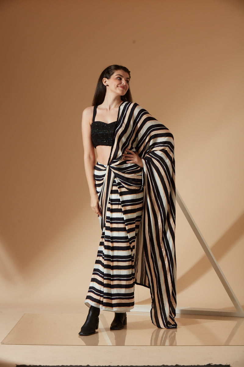 ALEXA-B&W STRIPED PRE DRAPE SAREE